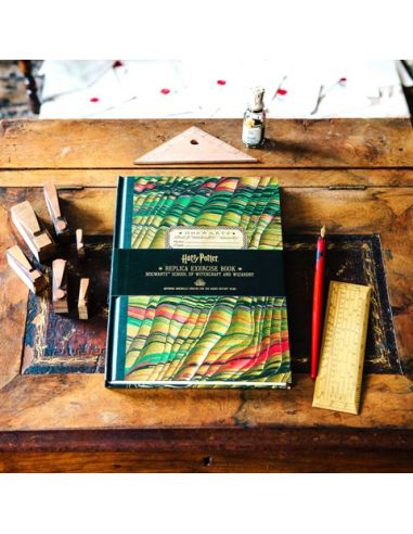 Cuaderno Réplica Libro de Ejercicios 2 - MinaLima - Harry Potter