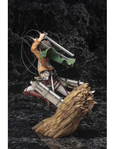 Figura Eren Yeager Renewal Package Ver. 26 cm - Ataque a los Titanes - Attack on Titan
