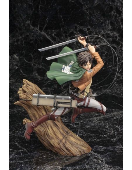 Figura Eren Yeager Renewal Package Ver. 26 cm - Ataque a los Titanes - Attack on Titan