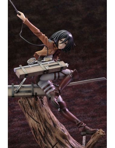Figura Mikasa Ackerman Renewal Package Ver. 35 cm - Ataque a los Titanes - Attack on Titan