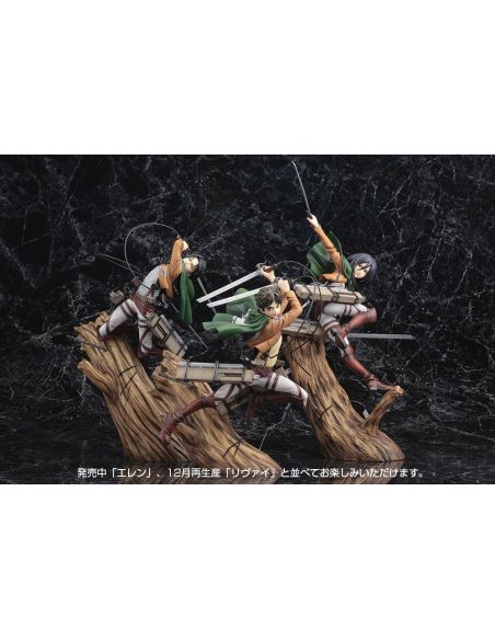 Figura Mikasa Ackerman Renewal Package Ver. 35 cm - Ataque a los Titanes - Attack on Titan