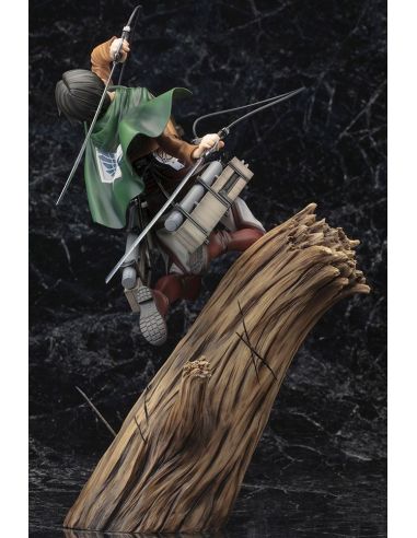 Figura Levi Renewal Package Ver. 28 cm - Ataque a los Titanes - Attack on Titan