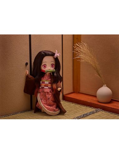 Muñeca Nezuko Kamado 23 cm - Harmonia Humming - Demon Slayer: Kimetsu no Yaiba