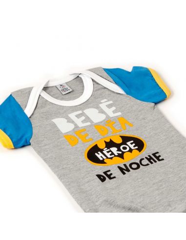 Body Bebé de día... - Batman