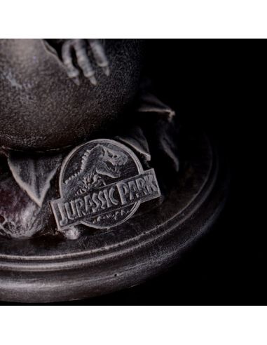 Set Réplicas Huevo y Bastón John Hammond 30th Anniversary - Jurassic Park