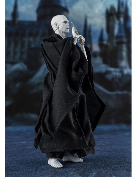 Figura S.H. Figuarts Lord Voldemort 15 cm – Harry Potter y el cáliz de fuego