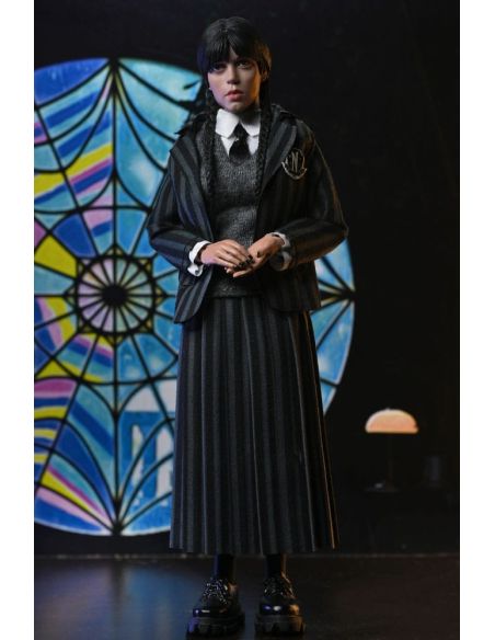 Figura Miércoles Addams (Uniforme Nevermore) y Enid 20 cm – Miércoles (Wednesday)