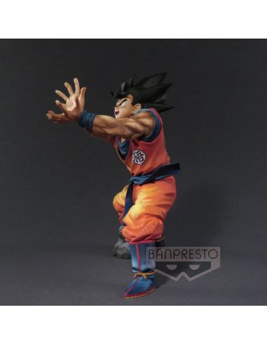 Figura Son Goku ataque Super Kamehame-ha!! 20 cm - Dragon Ball